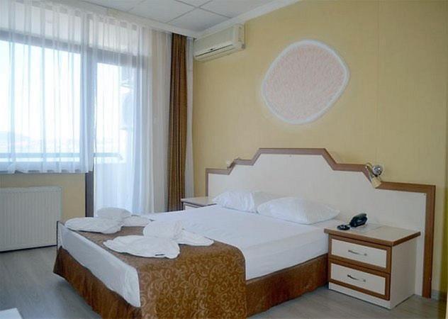 Ayvalik Palas Hotel Екстер'єр фото