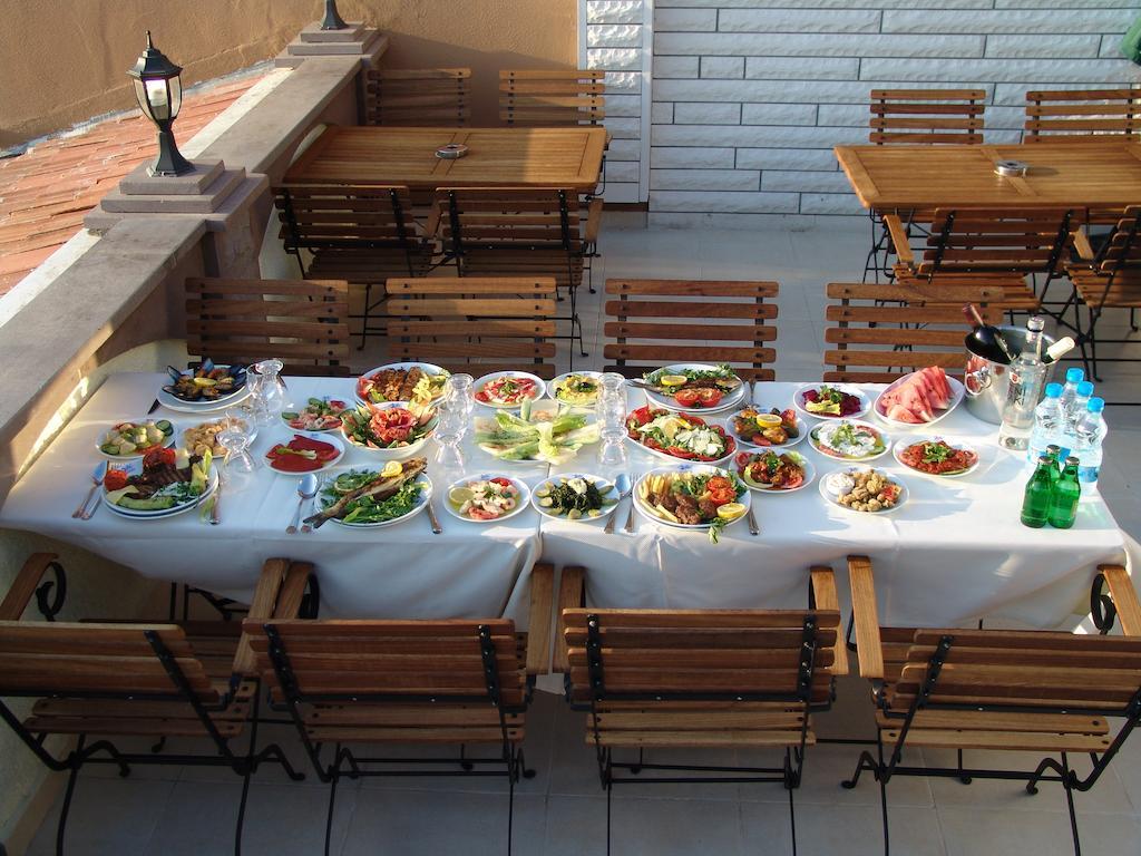 Ayvalik Palas Hotel Екстер'єр фото