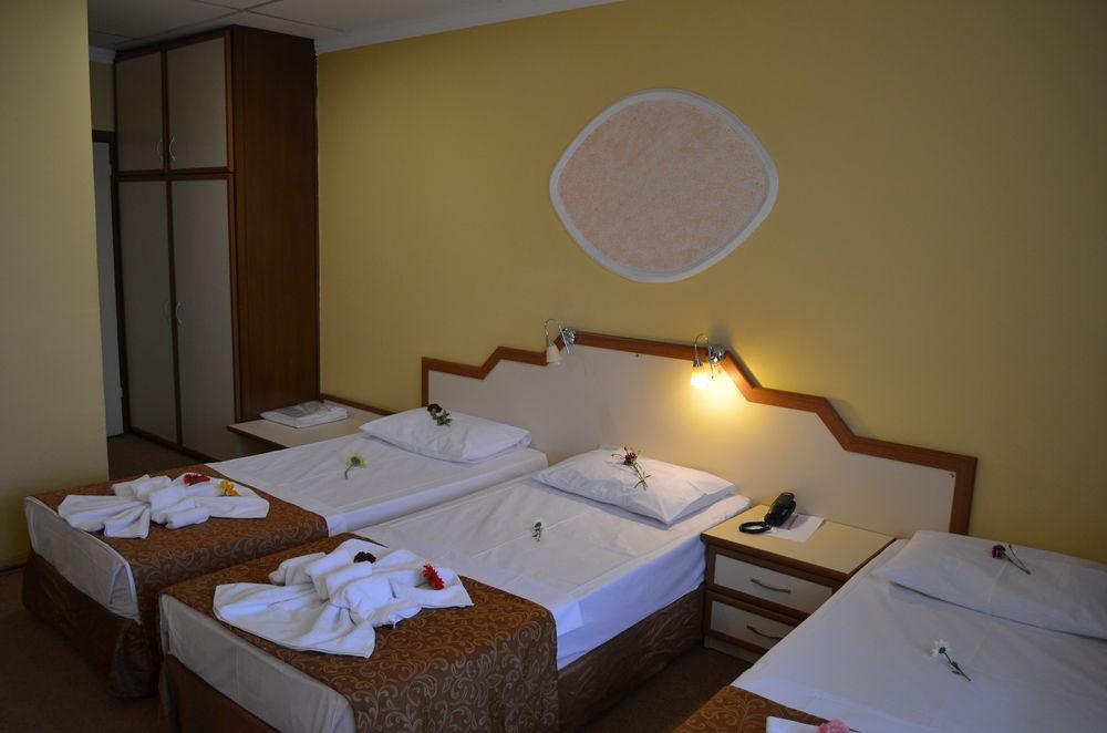 Ayvalik Palas Hotel Екстер'єр фото