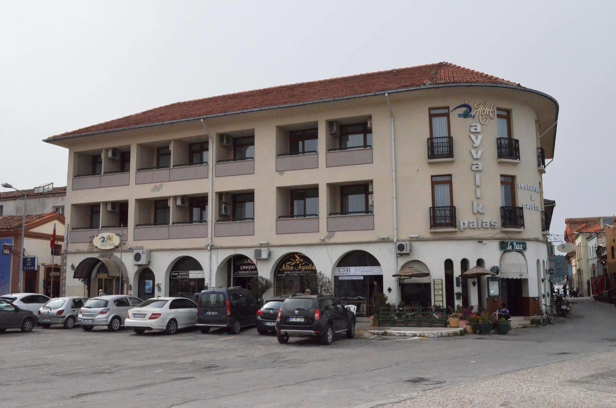 Ayvalik Palas Hotel Екстер'єр фото
