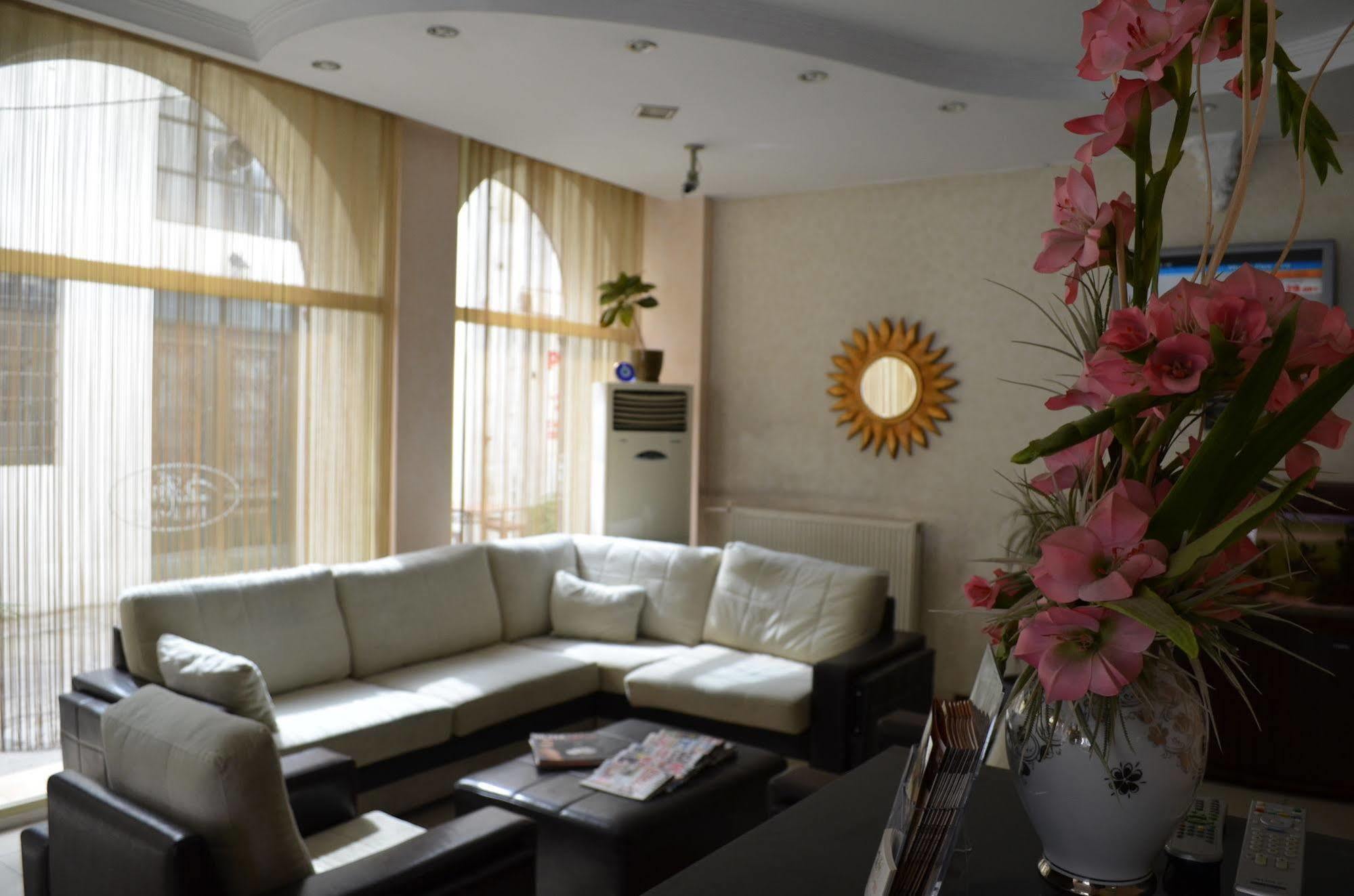 Ayvalik Palas Hotel Екстер'єр фото